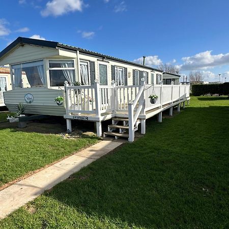 Hotel 8 Berth Waterside Ingoldmells V8 Santanavan 3 Skegness Exterior foto